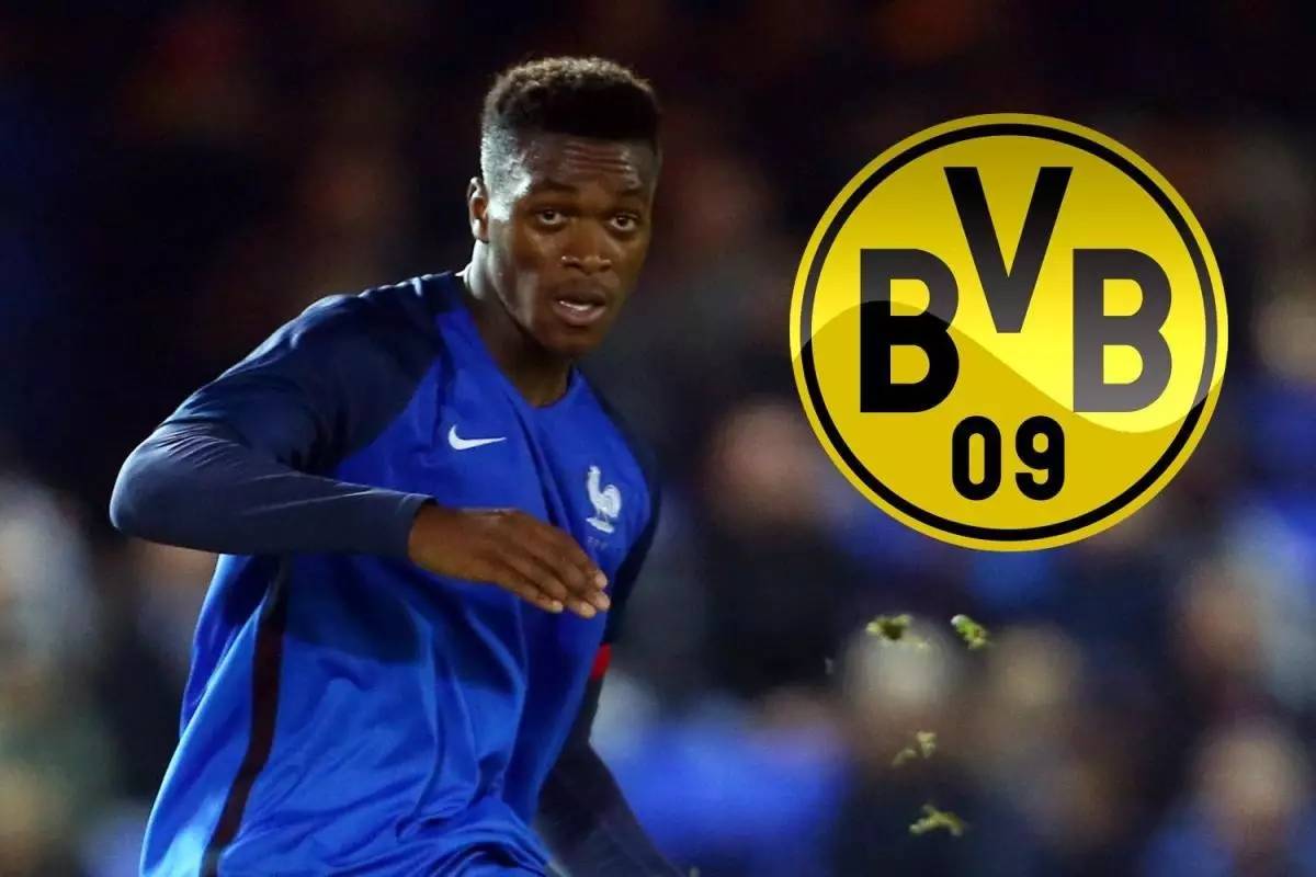 场的篮球传 场的篮球传