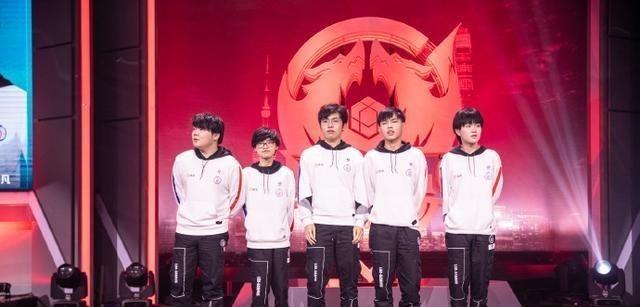 90FC738B4990881C234A1D832E6CDFF1