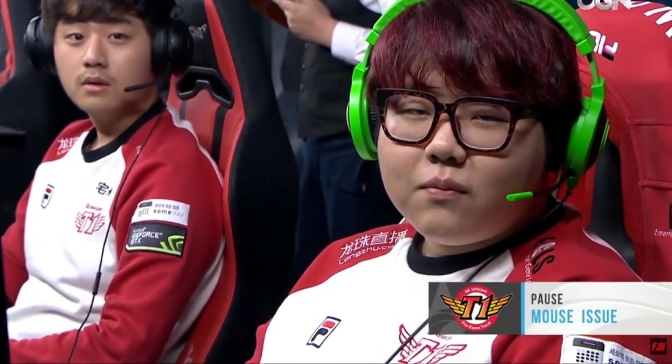 90FC738B4990881C234A1D832E6CDFF1